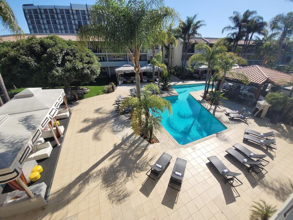 Atrium Hotel Orange County Ιρβάιν Εξωτερικό φωτογραφία